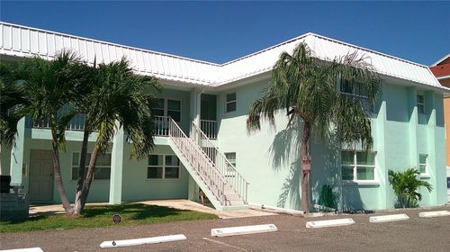 12-10 164th Ave, REDINGTON BEACH, FL, 33708-1558 | Card Image