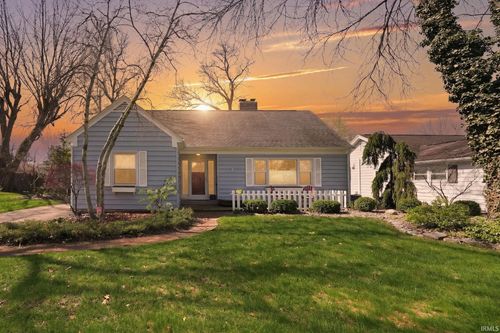 2205 Indian Village Blvd, Fort Wayne, IN, 46809-1411 | Card Image