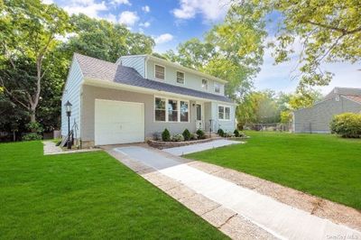 19 Clarkson Road, House other with 6 bedrooms, 2 bathrooms and null parking in Centereach NY | Image 2