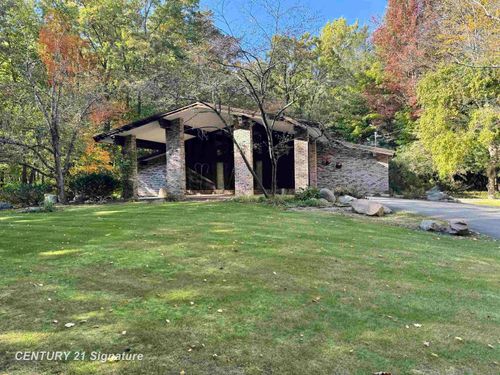 936 W Cottage Grove Road, Beaver Township, MI, 48634 | Card Image