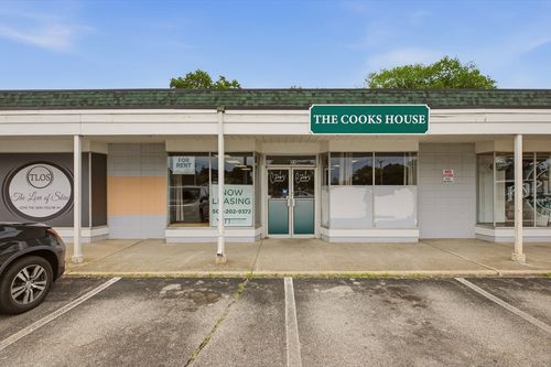 22-2 Olney, Seekonk, MA, 02771 | Card Image