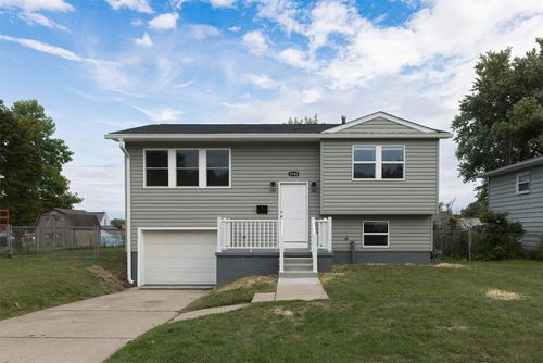 2346 Woodlawn Ave, Erie, PA, 16510-1516 | Card Image