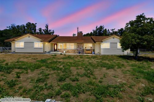 397 W Railroad Ave, Cotati, CA, 94931-9635 | Card Image