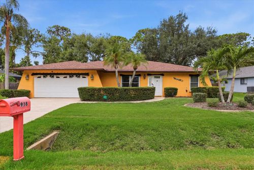 918 Ell Way, Sarasota, FL, 34243-1122 | Card Image
