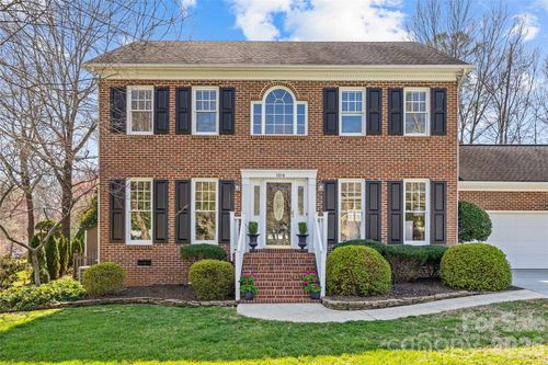 1104 Hulston Ct, Charlotte, NC, 28211-3182 | Card Image
