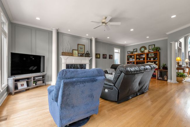 1004 Watkins Creek Dr, House other with 4 bedrooms, 5 bathrooms and 3 parking in Franklin TN | Image 17
