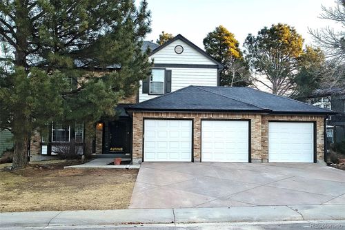 2105 Weatherstone Cir, Highlands Ranch, CO, 80126-4918 | Card Image