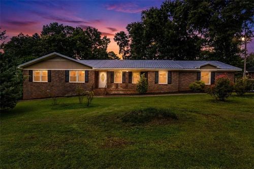 134 Ellen Hand Cir, Cedartown, GA, 30125-2230 | Card Image
