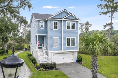 808 Forrest Dr, Daniel Island, SC, 29492-8667 | Card Image