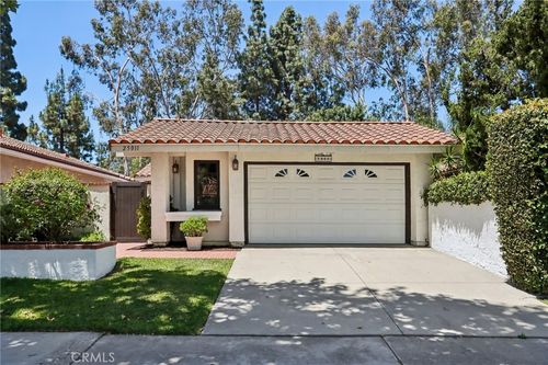 25011 Sunset Pl W, Laguna Hills, CA, 92653-4907 | Card Image