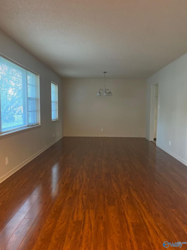 1103 Oster Dr Nw, House other with 3 bedrooms, 2 bathrooms and null parking in Huntsville AL | Image 6