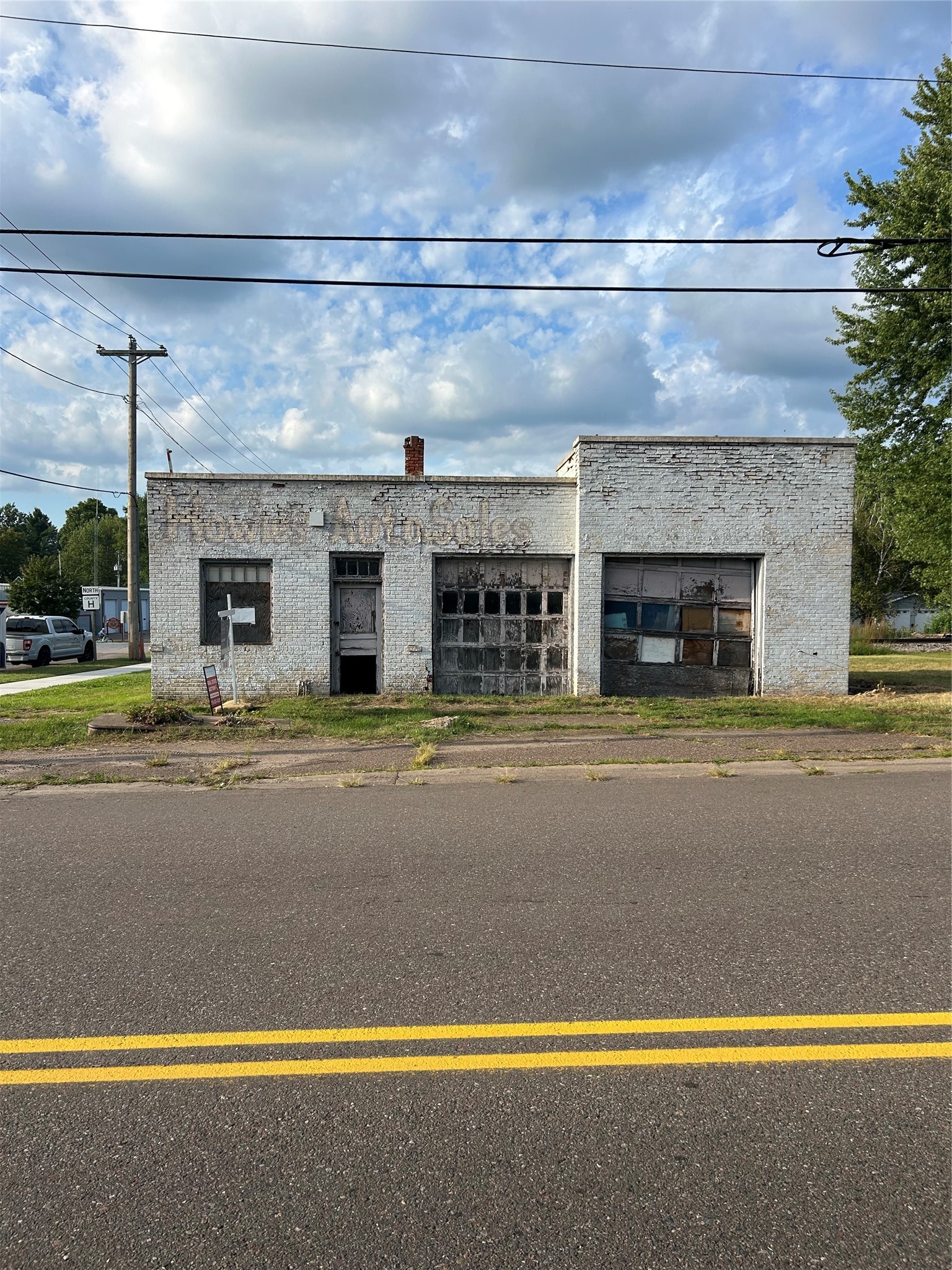 401 E Maple St, Stanley, WI 54768