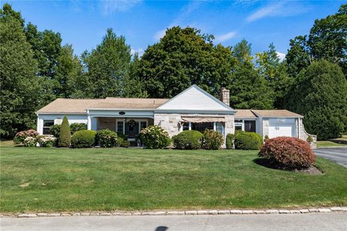 91 South Hill Drive, Cranston, RI, 02920 | Card Image