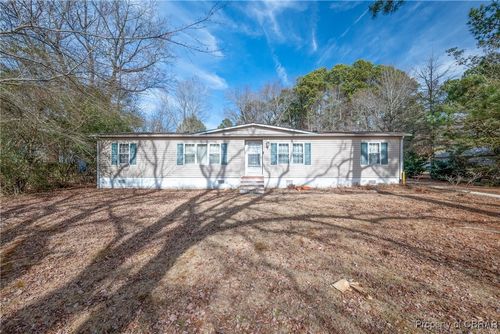 8633 Guinea Road, Gloucester, VA, 23072 | Card Image