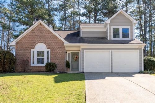 10445 Summer Creek Dr, Johns Creek, GA, 30022-5083 | Card Image