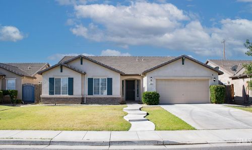 10601 Pleasant Valley Dr, Bakersfield, CA, 93311 | Card Image