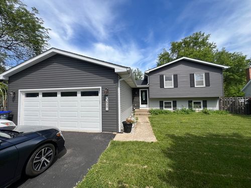 38201 N Loyola Ave, Beach Park, IL, 60087-1638 | Card Image