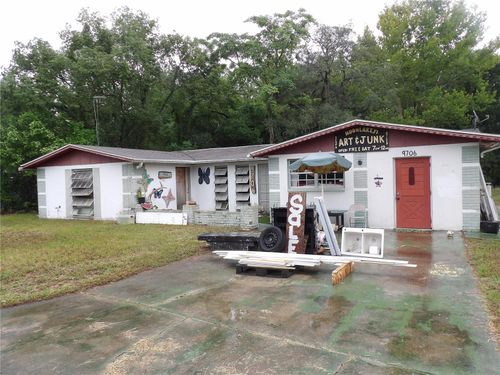 9706 Moon Lake Rd, New Port Richey, FL, 34654-3600 | Card Image