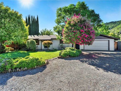 9918 Old Orchard Ln, Upper Lake, CA, 95485-9519 | Card Image