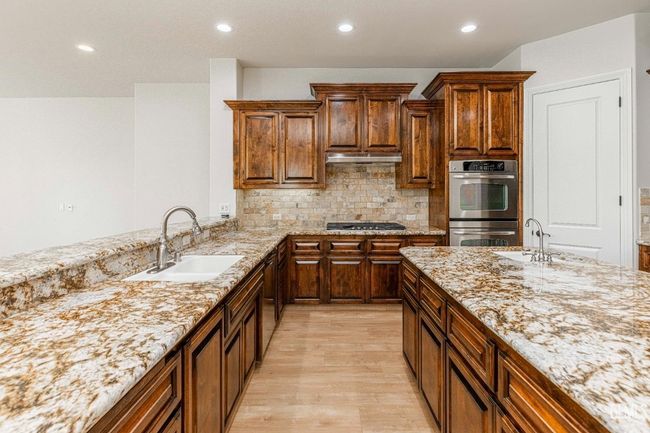 2416 Edingal Dr, House other with 4 bedrooms, 3 bathrooms and null parking in Bakersfield CA | Image 14