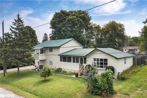 3 Earldom Blvd, Port Mcnicoll, ON, L0K1R0 | Card Image