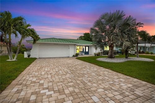 1421 Viking Ct, CAPE CORAL, FL, 33904-9767 | Card Image