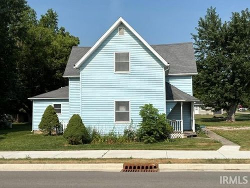 1026 S Main St, Upland, IN, 46989-9132 | Card Image