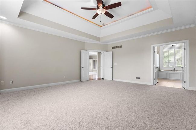 10505 River Hills Dr, House other with 4 bedrooms, 4 bathrooms and null parking in Parkville MO | Image 22