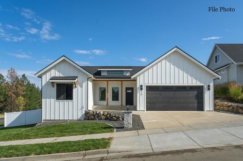 146 Legacy Way, Nine Mile Falls, WA, 99026 | Card Image