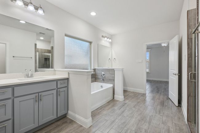233 Brookview Dr, House other with 4 bedrooms, 3 bathrooms and null parking in Lavon TX | Image 18