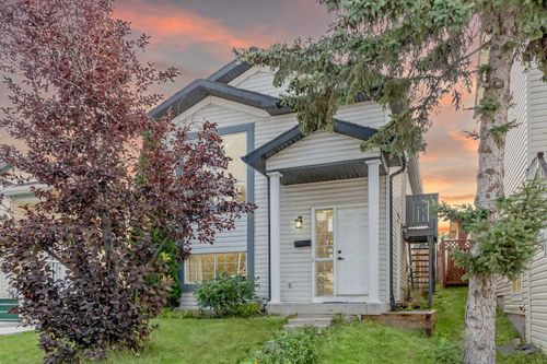 125 Martinpark Way Ne, Calgary, AB, T3J3M8 | Card Image