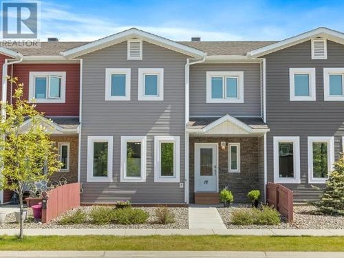 12-65 Iskoot Cres, Whitehorse, YT, Y1A0P6 | Card Image