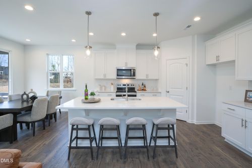 340 Providence Creek Dr, Fuquay Varina, NC, 27526-3488 | Card Image