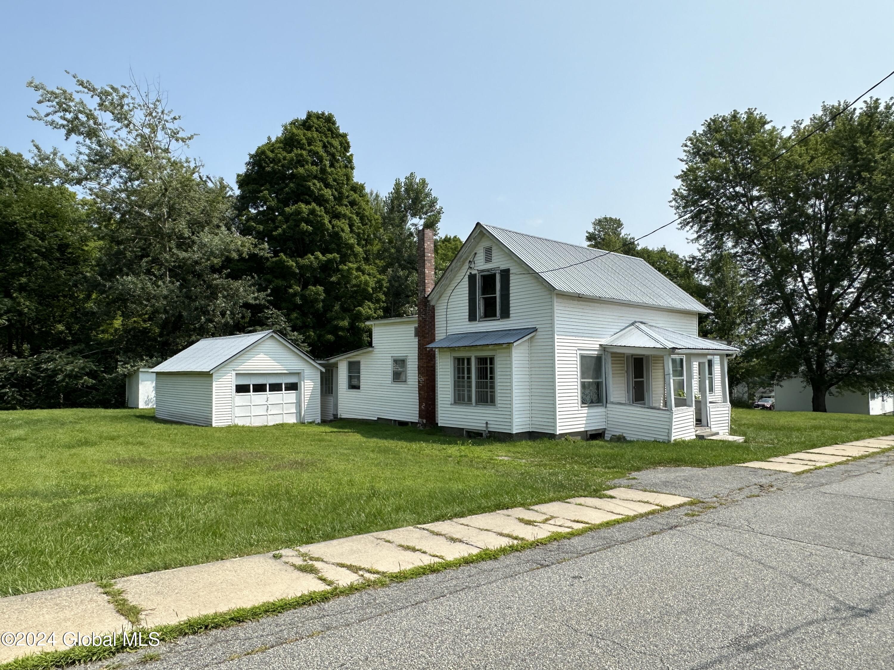 Waldo Pl, Port Henry, NY 12974