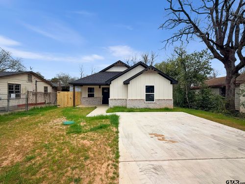 917 Crosby St, Tyler, TX, 75701-1111 | Card Image