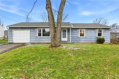 77 Gannett Road, Farmington, NY, 14425 | Card Image