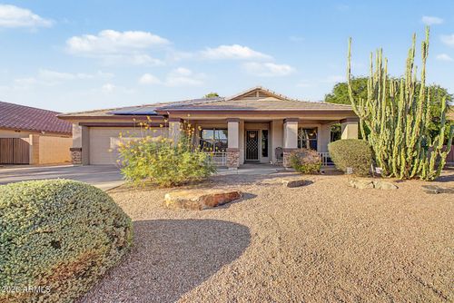 2070 E Fairview St, Chandler, AZ, 85225-2317 | Card Image