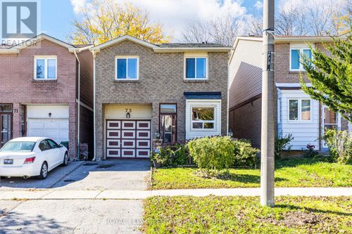 73 Spring Forest Sq, House with 3 bedrooms, 3 bathrooms and 2 parking in Scarborough ON | Card Image