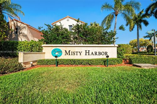 1026 Sw 180th Ter, Pembroke Pines, FL, 33029-4424 | Card Image