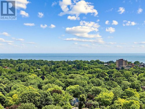 55 Speers Rd, Oakville, ON, L6K0H9 | Card Image