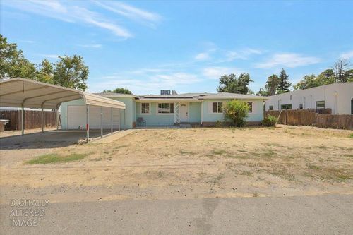 248 S Lawrence Ave, Yuba City, CA, 95991-5708 | Card Image