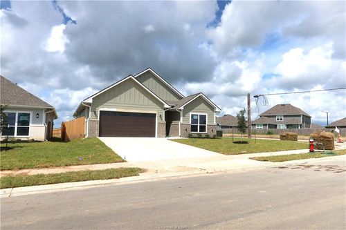 1977 Cambria Dr, Bryan, TX, 77807-1530 | Card Image