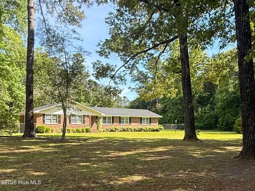 156 Narrow Gap Road, Riegelwood, NC, 28456 | Card Image