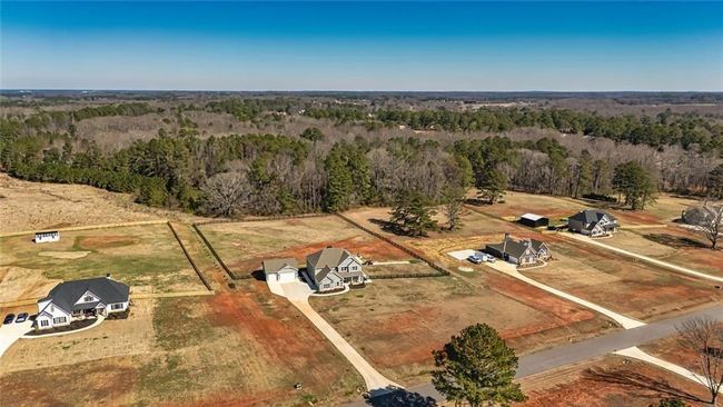 117 Lake Point Dr, House other with 4 bedrooms, 4 bathrooms and 5 parking in Williamson GA | Image 58
