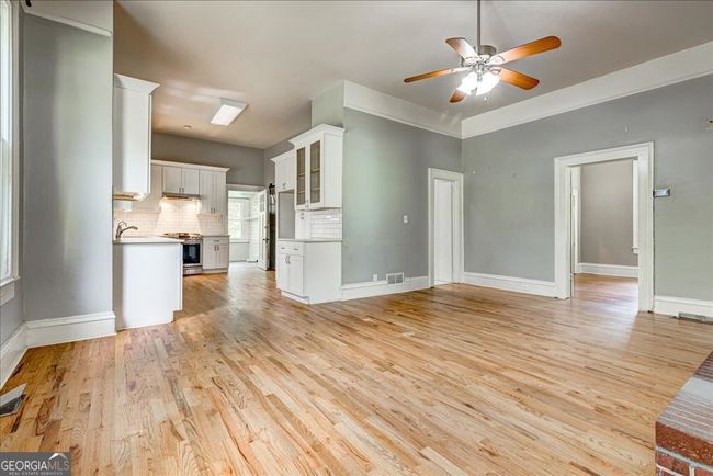 19 Mcdonough St, House other with 3 bedrooms, 2 bathrooms and 2 parking in Hampton GA | Image 6