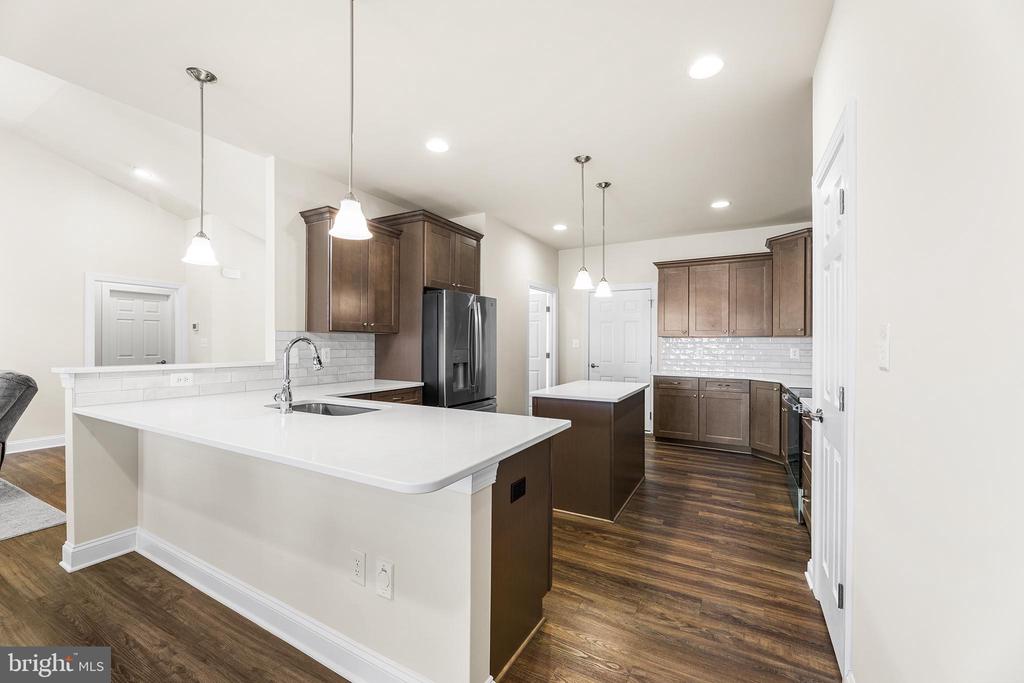 Residential in ELLENDALE 2