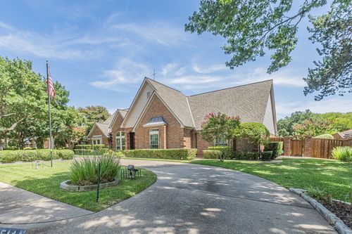 1614 Nob Hill Dr, Duncanville, TX, 75137-3736 | Card Image