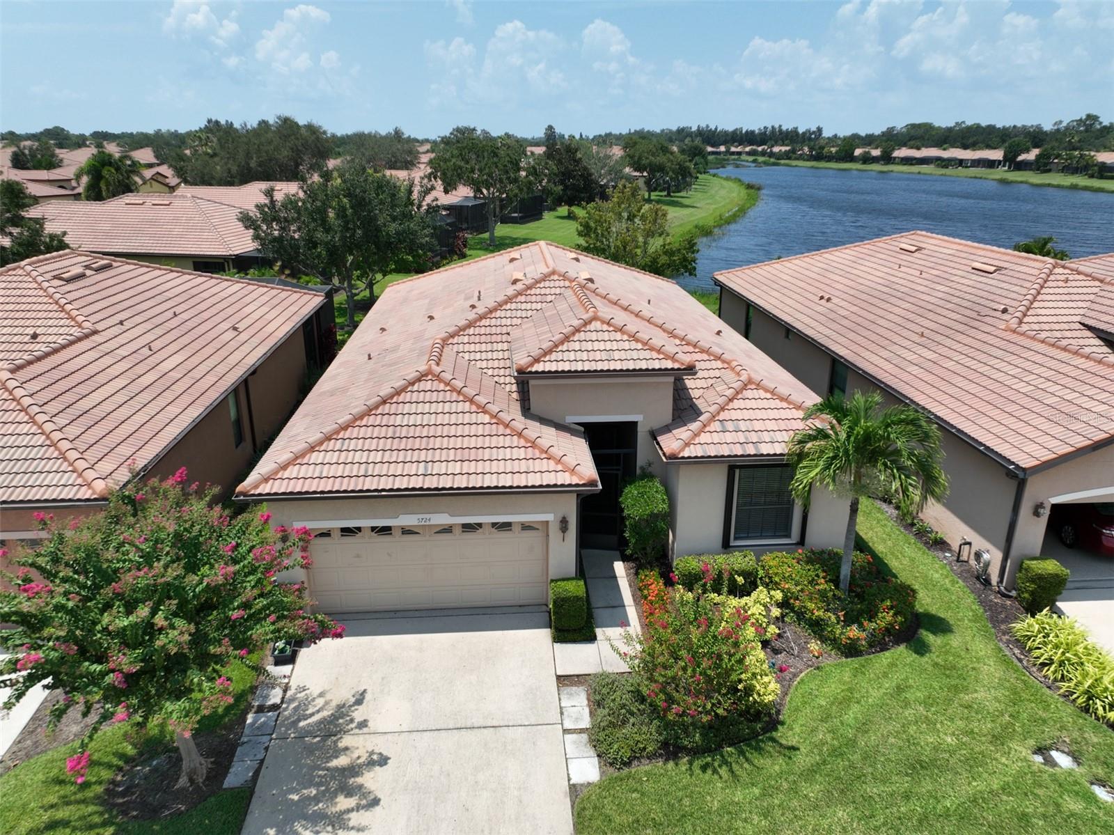 Sunset Falls Dr, Apollo Beach, FL 33572