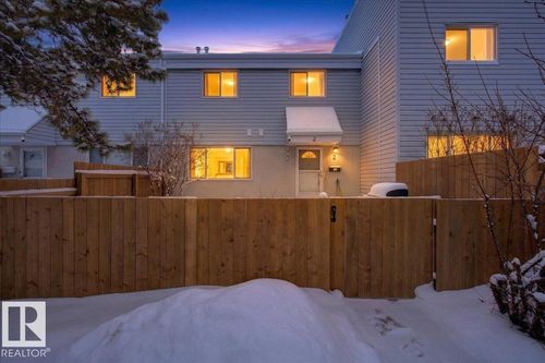 2 Mcleod Pl Nw, Edmonton, AB, T5A3A8 | Card Image