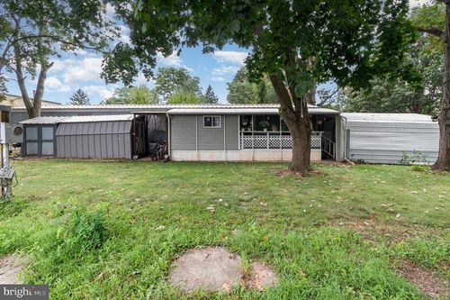 110 Shippensburg Mobile Est, SHIPPENSBURG, PA, 17257 | Card Image